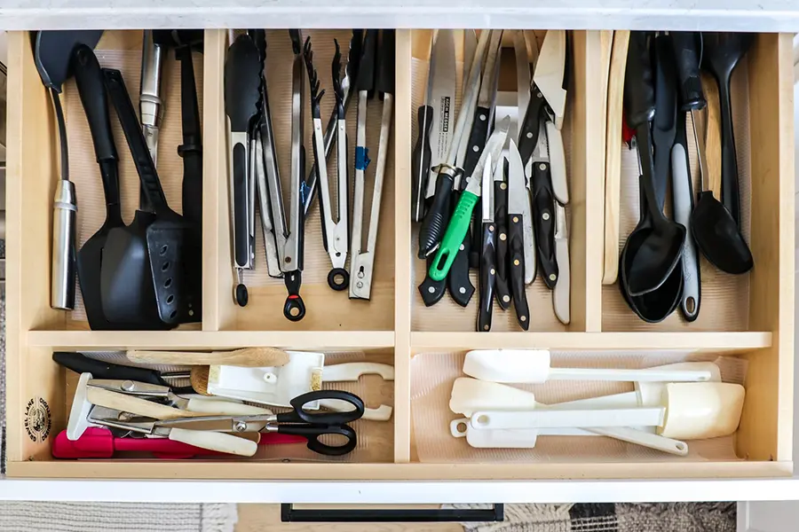 GRAVEL LANE DESIGN - 6 Custom Kitchen Features for Those Who Cook