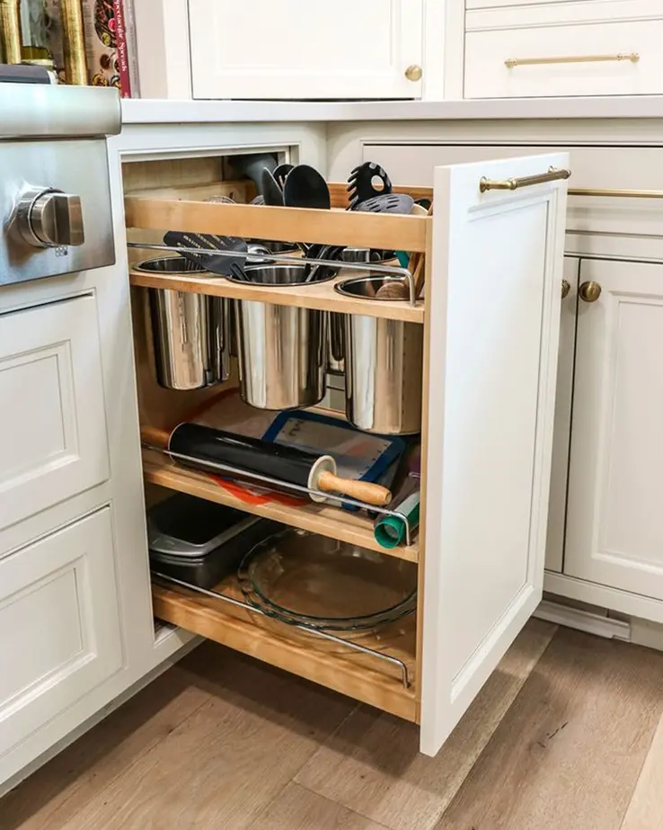 GRAVEL LANE DESIGN - 6 Custom Kitchen Features for Those Who Cook