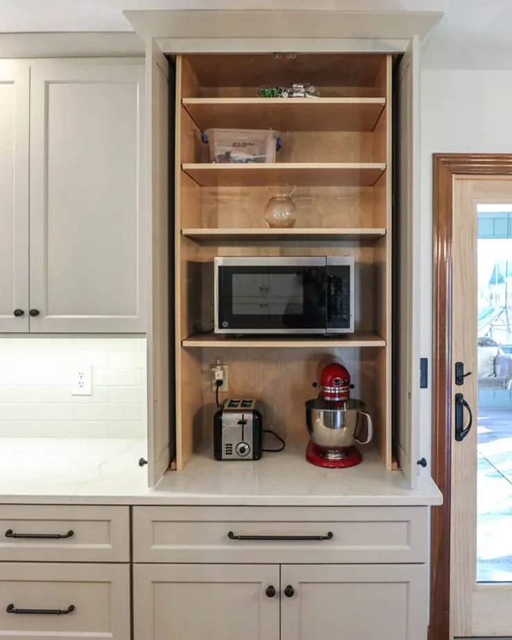 GRAVEL LANE DESIGN - 6 Custom Kitchen Features for Those Who Cook