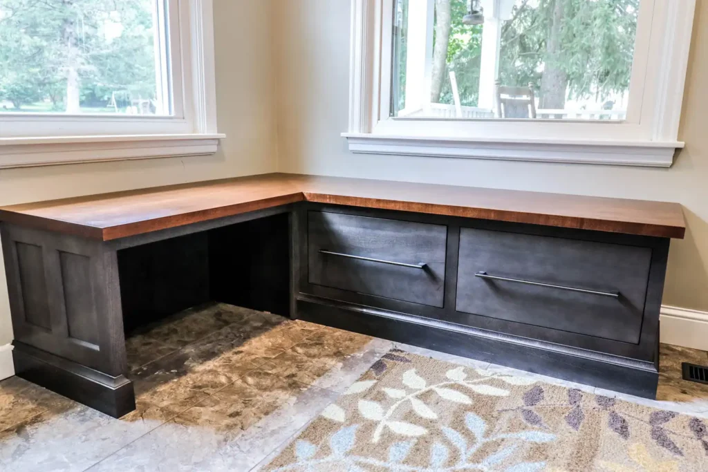 GRAVEL LANE DESIGN - Built-In Cabinetry Ideas to Maximize Extra Space