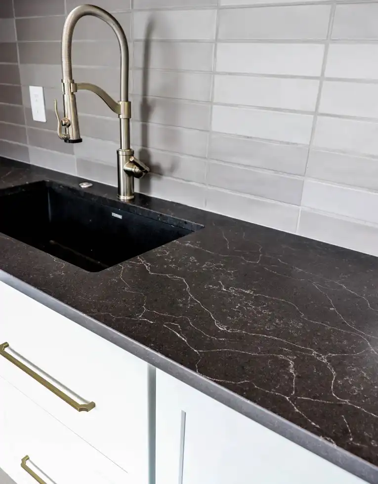 GRAVEL LANE DESIGN - 7 Ways to Elevate Your Kitchen Countertops