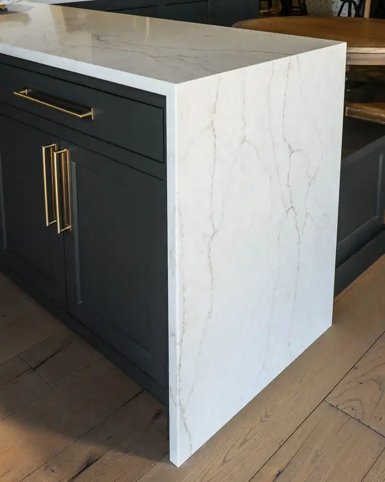 GRAVEL LANE DESIGN - 7 Ways to Elevate Your Kitchen Countertops