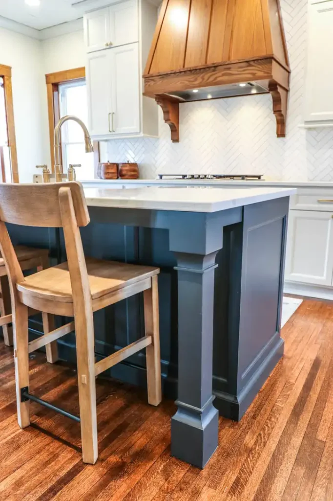 GRAVEL LANE DESIGN - Custom Kitchen Island Ideas