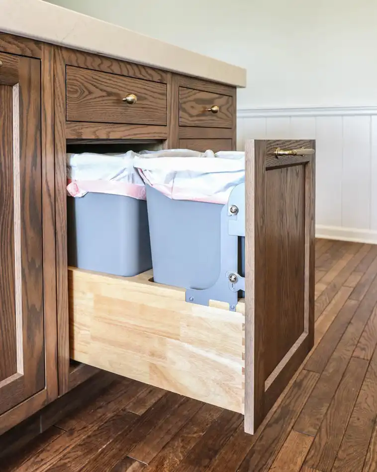 GRAVEL LANE DESIGN - Custom Kitchen Island Ideas
