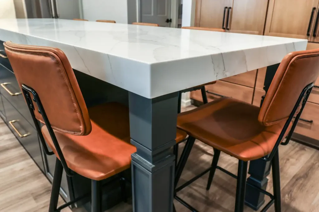 GRAVEL LANE DESIGN - Custom Kitchen Island Ideas