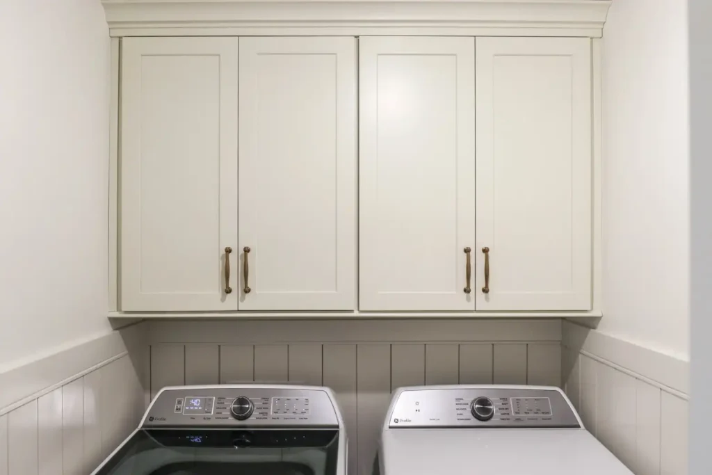 GRAVEL LANE DESIGN - Mixing Old & New: A Tour of This Charming Home Remodel - beautiful remodel of a laundry room