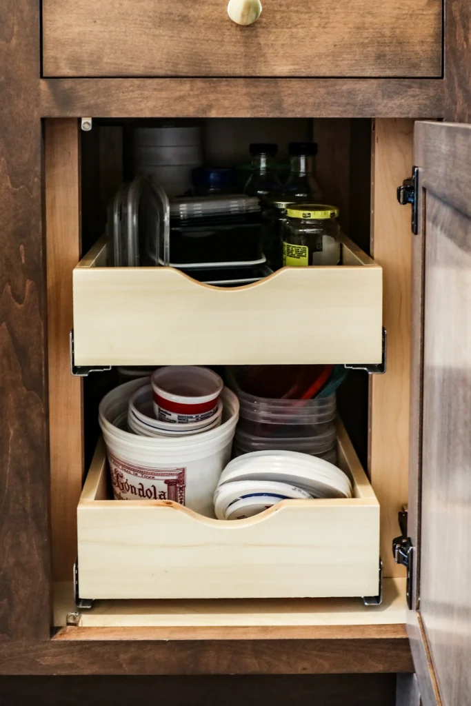 GRAVEL LANE DESIGN STUDIO - Designing for a New Build: Take the Cabinetry Tour