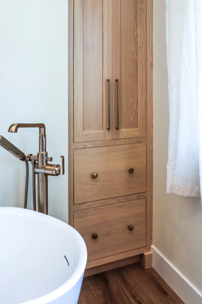 GRAVEL LANE DESIGN STUDIO - Designing for a New Build: Take the Cabinetry Tour