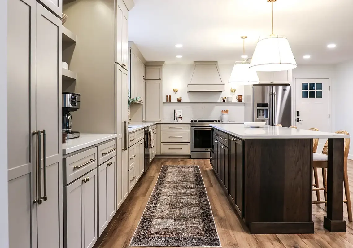 7 Go-To Cabinet Colors That Designers Love